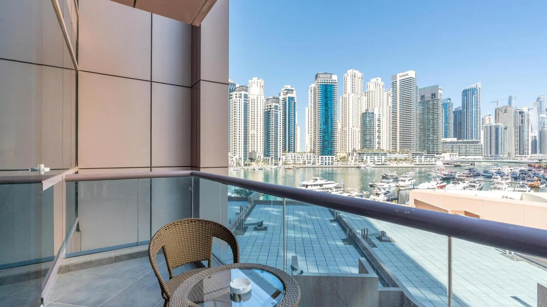 Holiday home Stylish 1-Bedroom With Breathtaking Views At Dubai Marina