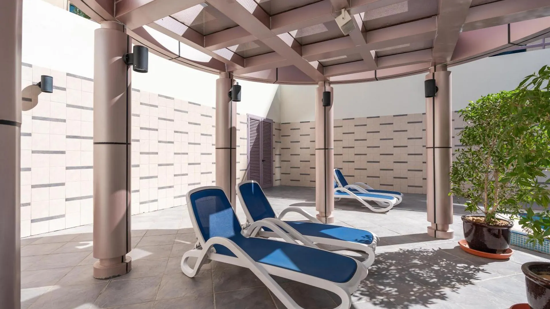 Stylish 1-Bedroom With Breathtaking Views At Dubai Marina